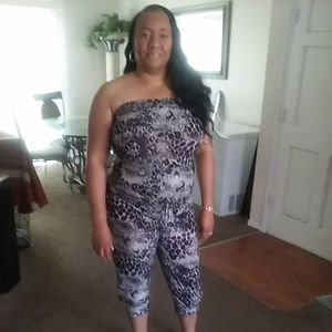 Meet your Posher, Earlene